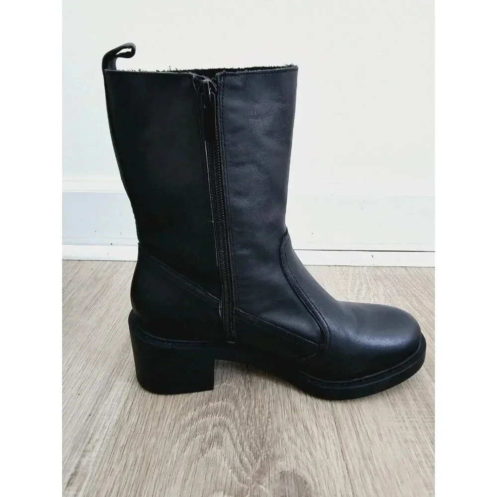 Andre Assous Gloria Chelsea Bootie Leather Black Biker Goth Block Heel Boots 9.5